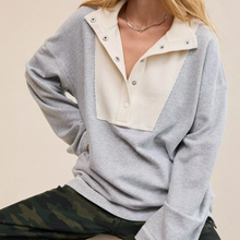 Load image into Gallery viewer, Relaxed Quarter‑Snap Collar Fleece Sweatshirt Long Sleeves